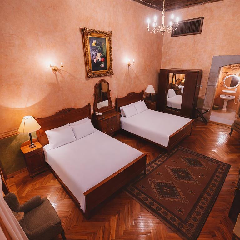 La Casa de la Marquesa - Standard Double Room - 1