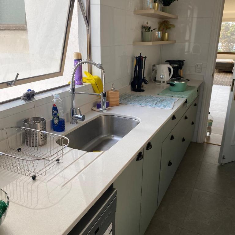 Flores de marbella - Three-Bedroom Apartment - 5