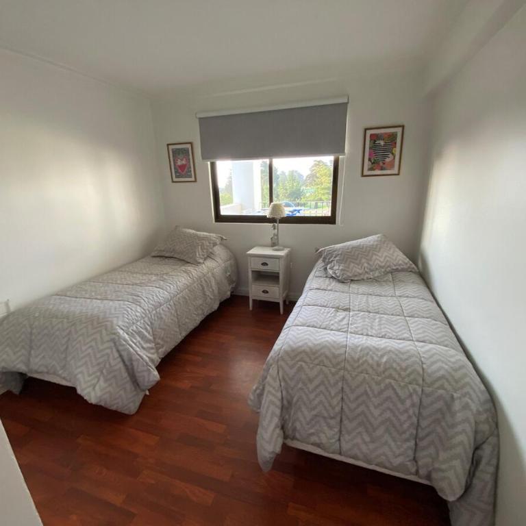Flores de marbella - Three-Bedroom Apartment - 9