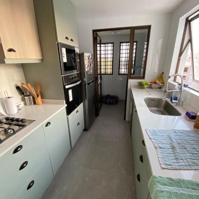 Flores de marbella - Three-Bedroom Apartment - 10