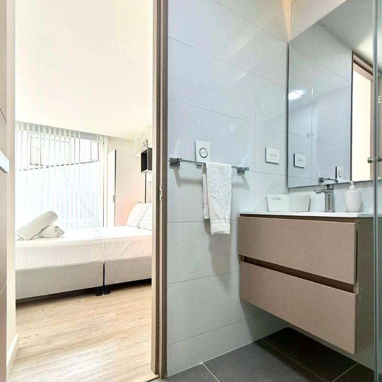 Unicentro Flats, Wi-Fi & Parking - One-Bedroom Apartment - 8