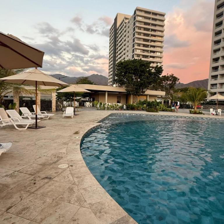 Apto Frente al Mar,Santa Marta, Piscina, Mar - One-Bedroom Apartment with Balcony and Sea View - 9