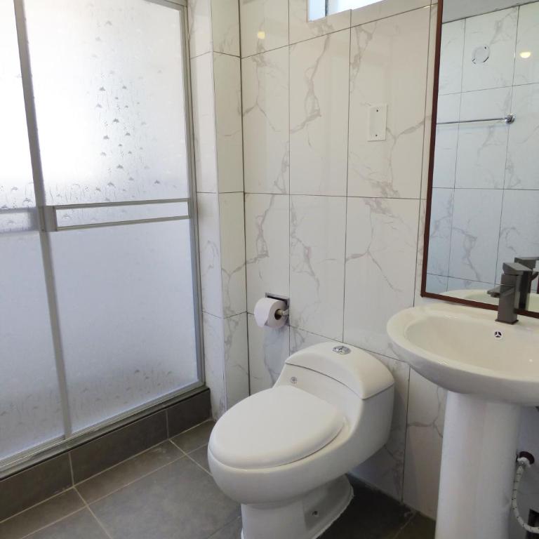 Tierra Espiritual - Andean Holistic Hotel - Two-Bedroom Apartment with City View - 13