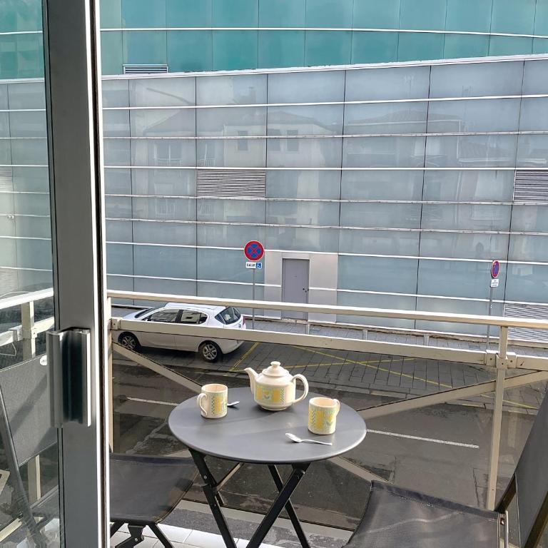 Studio rénové avec balcon à 100m de la plage et piscine - 4 personnes - Les Sables-d'Olonne - FR-1-331-204 - Studio - 12