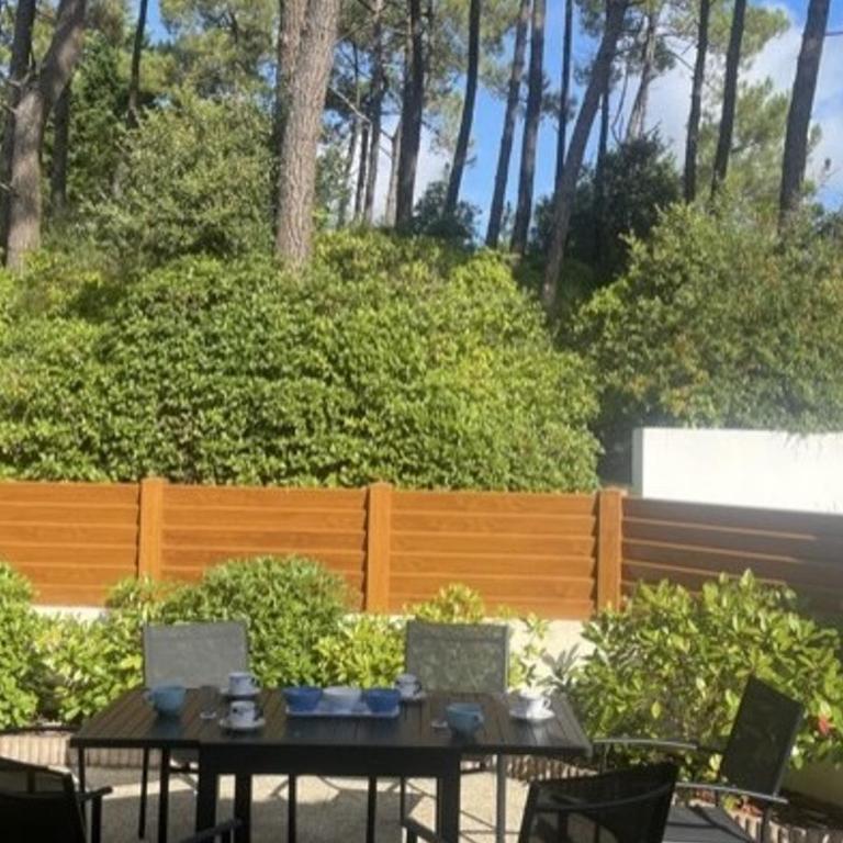 Maison accueillante à Saint Jean de Monts avec piscine collective - FR-1-323-553 - Casa - 14