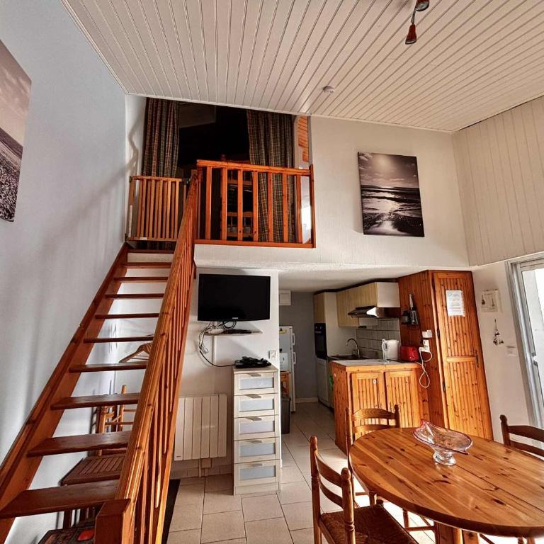 Pavillon pour 4 à 150m de la plage et 500m du centre de La Tranche-sur-Mer, avec terrasse et garage - FR-1-194-375 - Appartement (4 Adultes) - 10