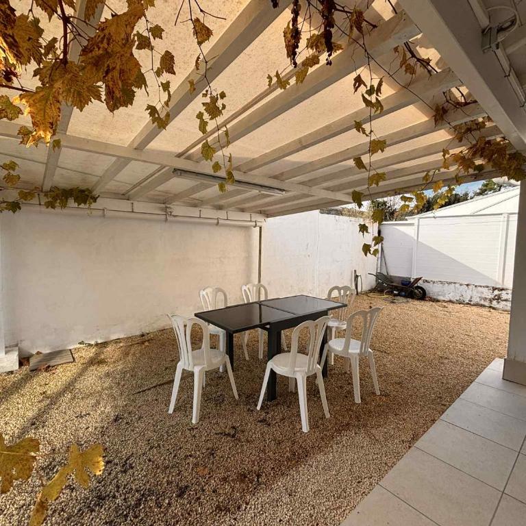 Maison avec Wifi à 600m de la plage, 8 pers, La Tranche sur Mer - FR-1-194-421 - Maison de Vacances - 26