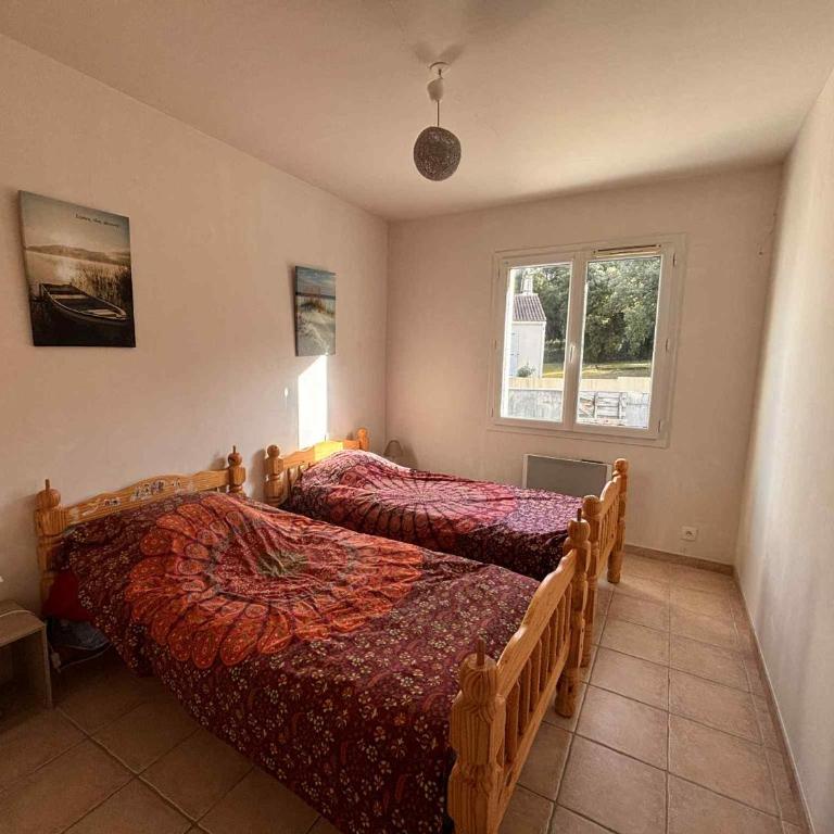 Maison cosy à 300 m de la plage de La Terrière, La Tranche-sur-Mer, pour 6 pers., WiFi inclus - FR-1-194-412 - Casa - 10