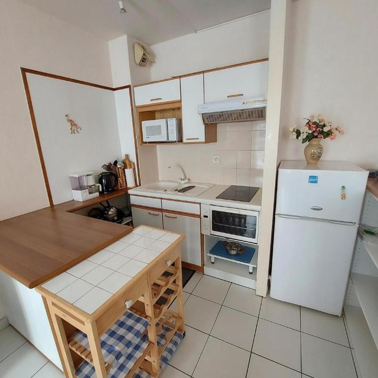 Appartement Cozy, 4 Pers, Centre-Ville, Proche Plage et Commerces - FR-1-92-877 - Appartement (4 Adultes) - 7