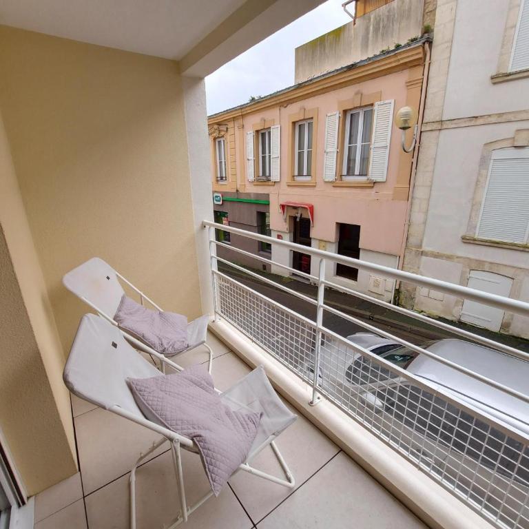 Appartement Cozy, 4 Pers, Centre-Ville, Proche Plage et Commerces - FR-1-92-877 - Appartement (4 Adultes) - 1