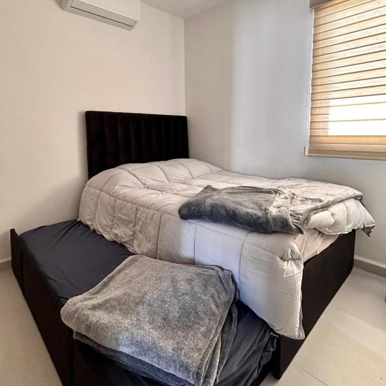 Apartment in Oceanna Condos del Mar Cerritos - Two-Bedroom Apartment with Balcony and Terrace - 5
