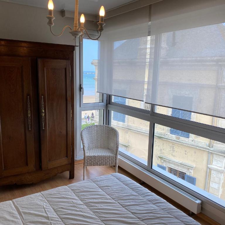 Superbe Appartement 4P, Centre-Ville, Garage Inclus - FR-1-92-931 - Apartment - 15