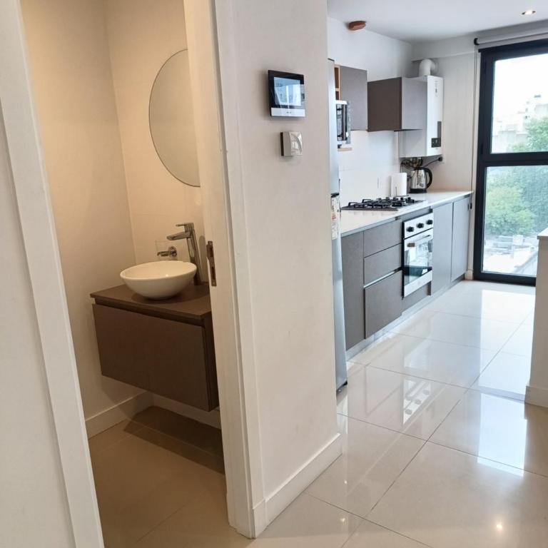 Moderno 2 Ambientes en el Centro con Balcón y Parrilla - Apartamento de 1 dormitorio - 10