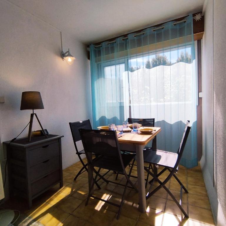 T2 cosy à Narbonne-Plage - 4 pers, proche plage, parking privatif, calme - Découverte et détente ! - FR-1-795-8 - Apartamento - 14