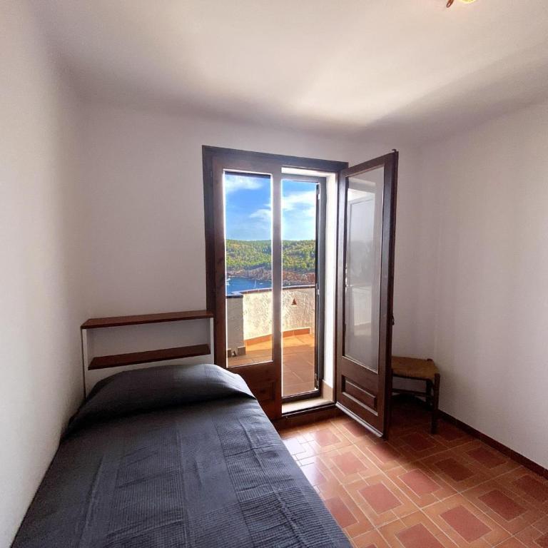 Casa familiar de 3 habitaciones con terraza y parking en L'Escala - HISP-7-47 - Villa - 16