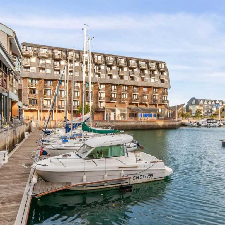 Beautiful renovated studio on Port de Deauville - Appartamento - 11