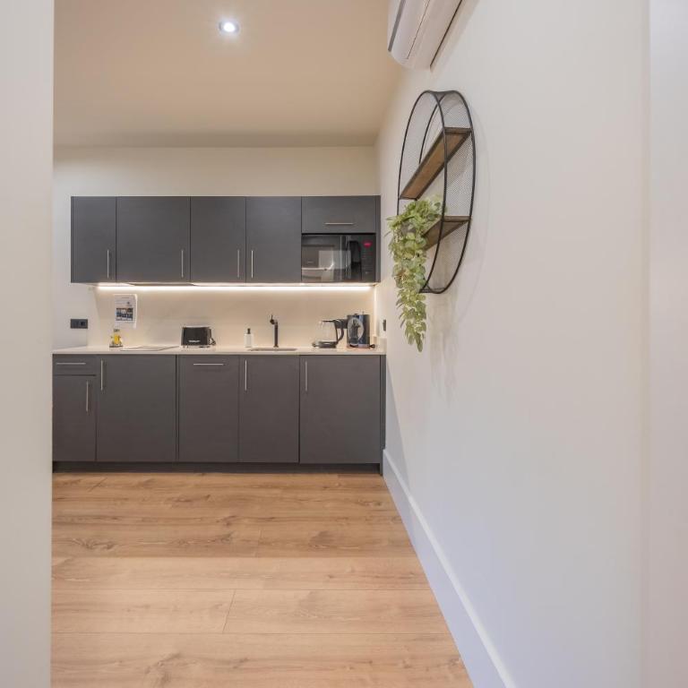 BILBAO RIVERSIDE by STAYNN APARTMENTS - One-Bedroom Apartment - 7