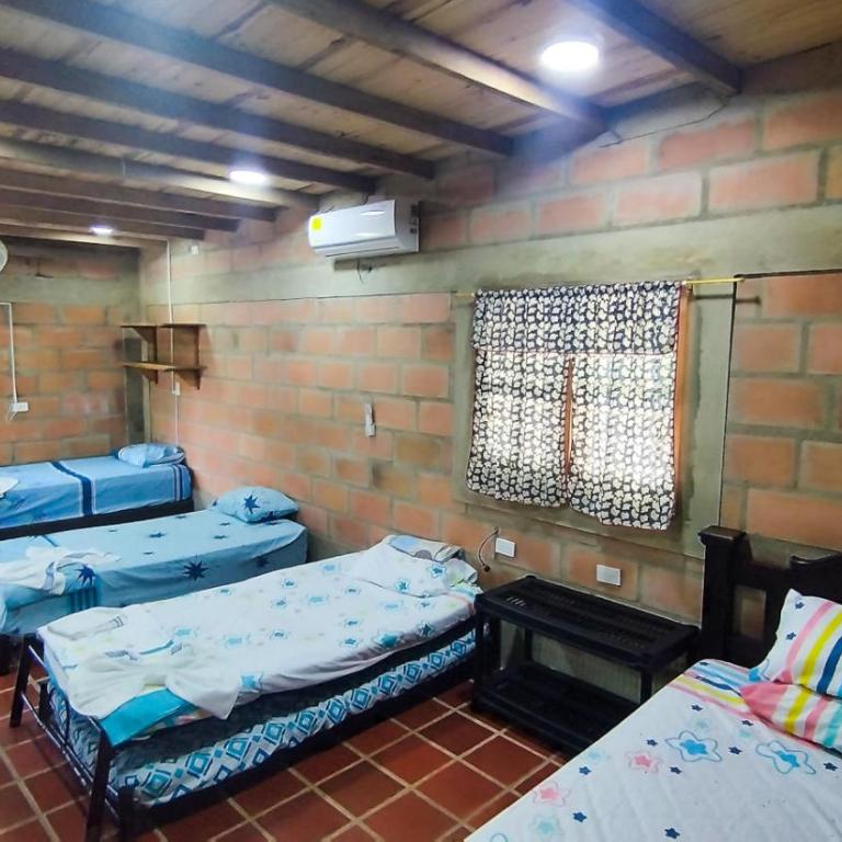 Cabaña en Necoclí BBQ Jardín Playa 5 min con AC 560 m2 - Casa Unifamiliar de 2 dormitorios - 21