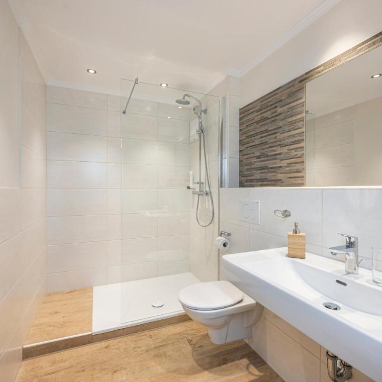 Hotel Garni Carl Michael - Deluxe Doppelzimmer - 8