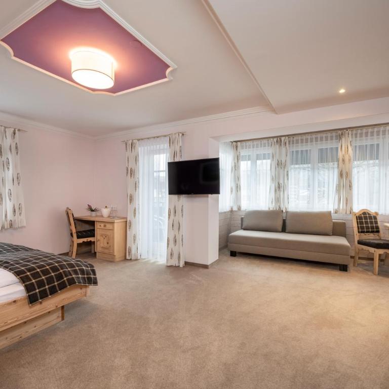 Hotel Garni Carl Michael - Superior Doppelzimmer - 2