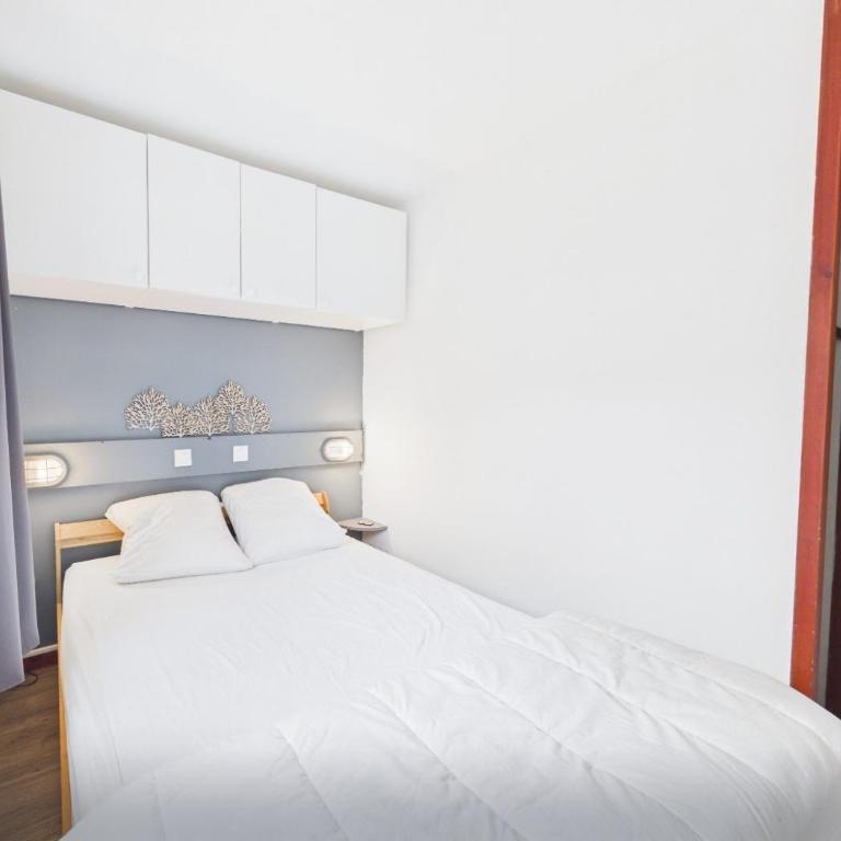 Piscine commune, plage à 300m, séjour pour 2 - Appartement - 10