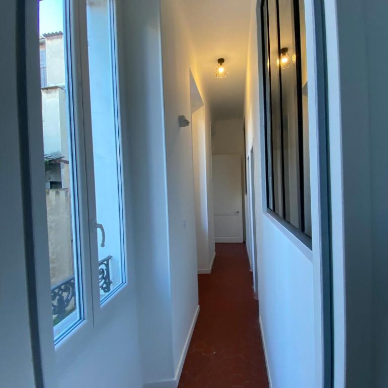 FLCbm -Grand 4 Chambres- 97M2 - 1km St Charles - - Apartamento - 22