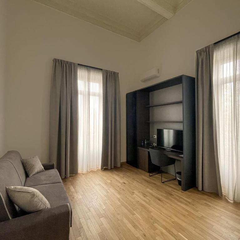 Tambasia rooms, Centro storico,Via Etnea - Suite with Terrace - 11