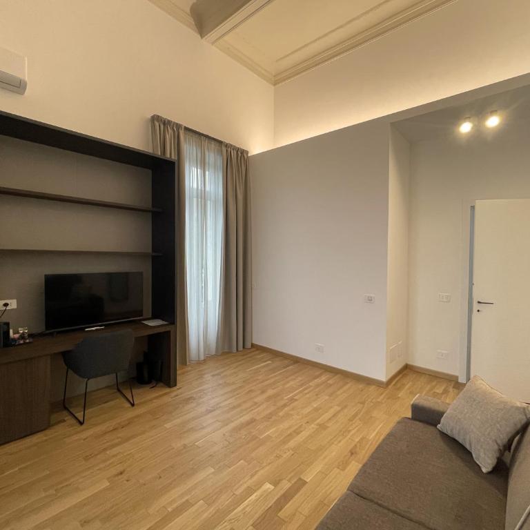 Tambasia rooms, Centro storico,Via Etnea - Suite with Terrace - 12