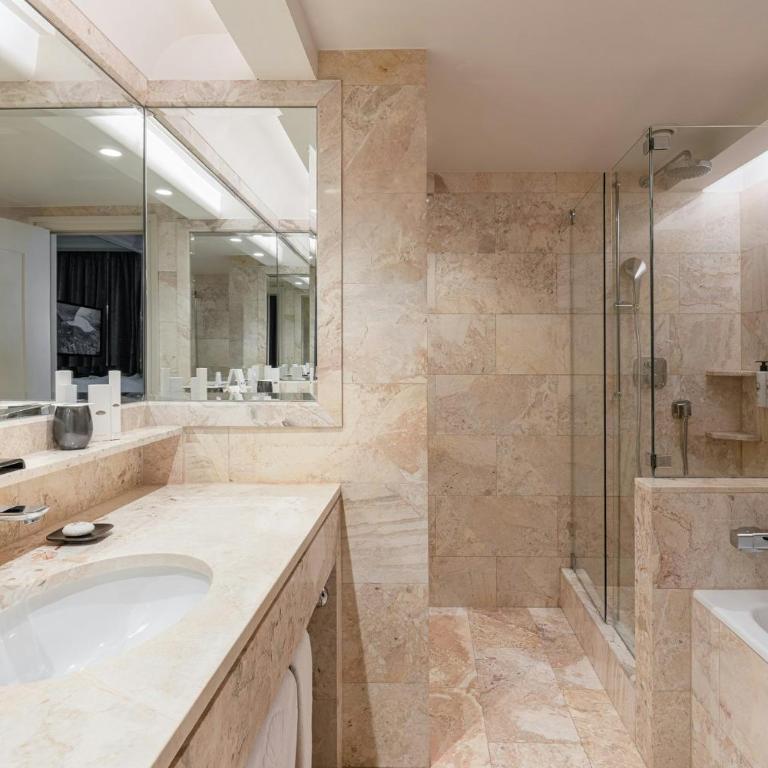 Mandarin Oriental, Geneva - Familiensuite mit Queensize-Bett - 5