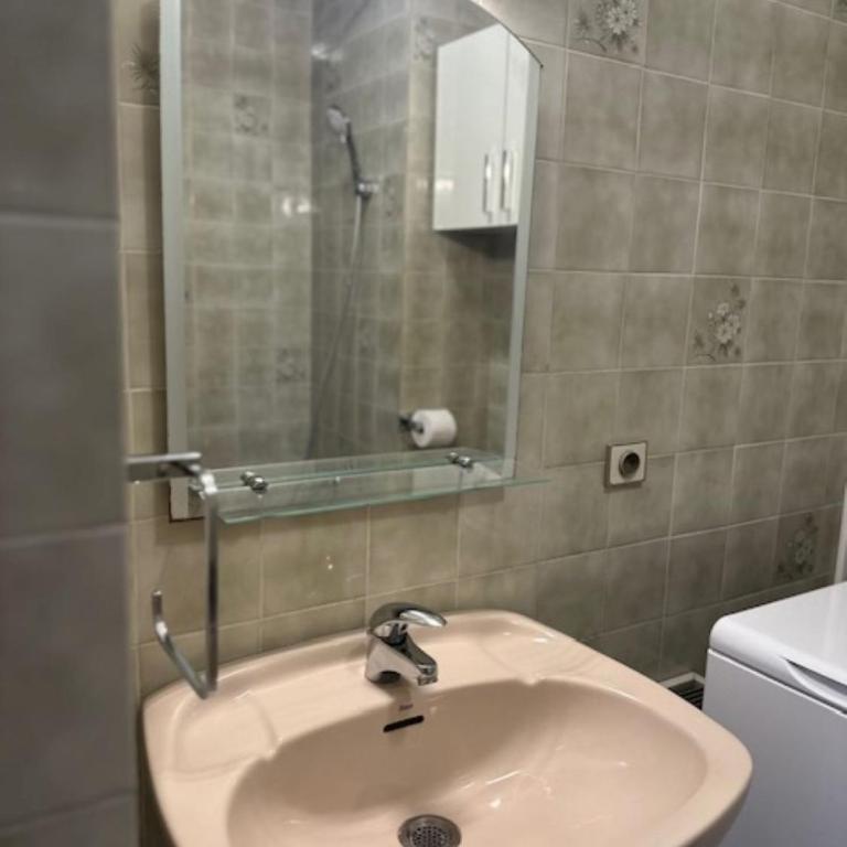 Nouveau ! à 200m des plages grand studio baigné de lumière, très grande terrasse tout confort - Monolocale - 14