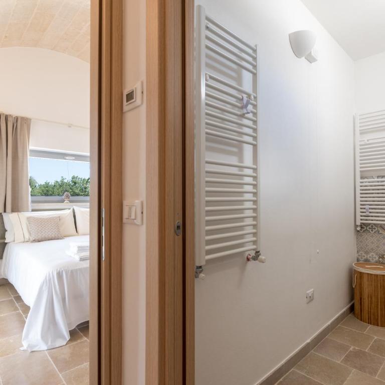 La Dimora della Luna - Four-Bedroom Vacation Home - 41