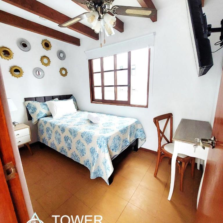 Casa Cayena - Single Room with Shared Bathroom - 1