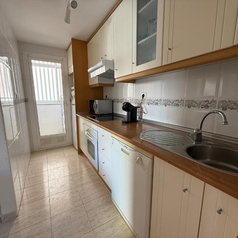 Puertomar Fase I-II by Alina365 - Apartamento de 1 dormitorio con terraza - 8