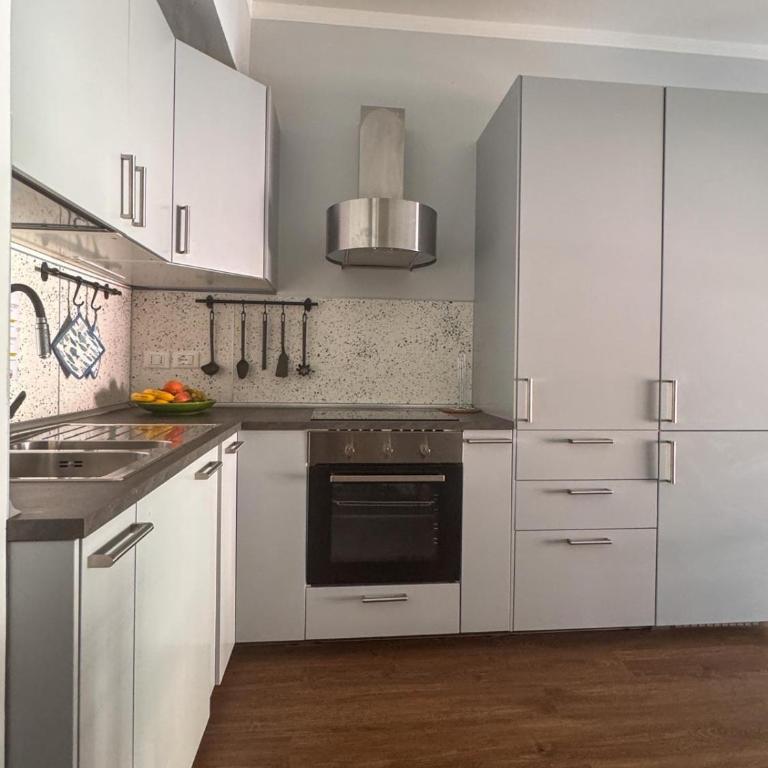 WELCOME RIVIERA-Castagneto 29-wifi-parcheggio a pagamento a 20,00 euro al giorno - Appartamento con 1 Camera da Letto - 5