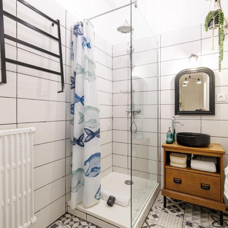 Large 2 Bdr City Center close to Train Station - Appartement 2 Chambres - 5