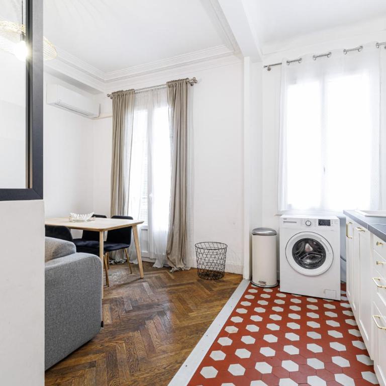Large 2 Bdr City Center close to Train Station - Appartement 2 Chambres - 10