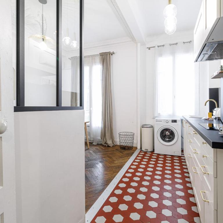 Large 2 Bdr City Center close to Train Station - Appartement 2 Chambres - 15