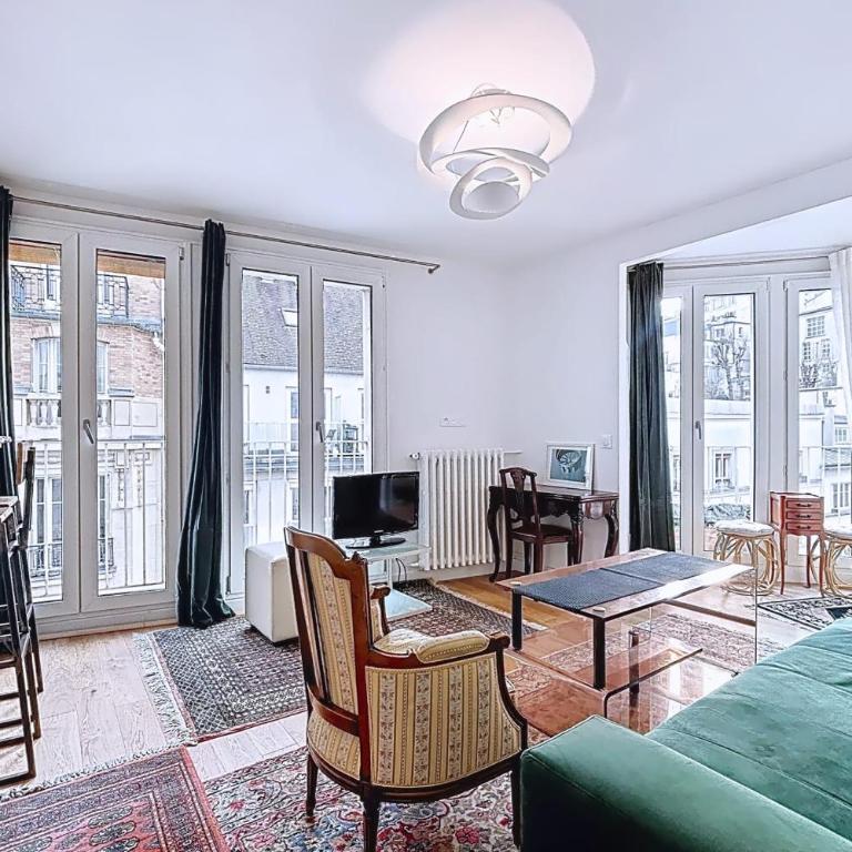 Cozy apartment with a view of the Sacré-Cœur - Apartment - 1