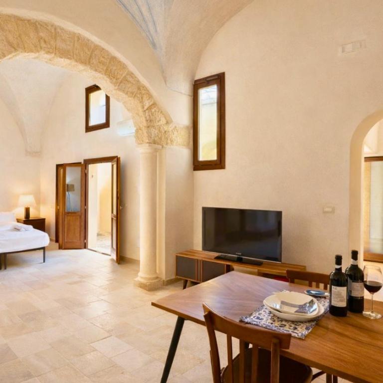 Dimora Louise by Symphonya Luxury Holiday Rentals - One-Bedroom Apartment - 3