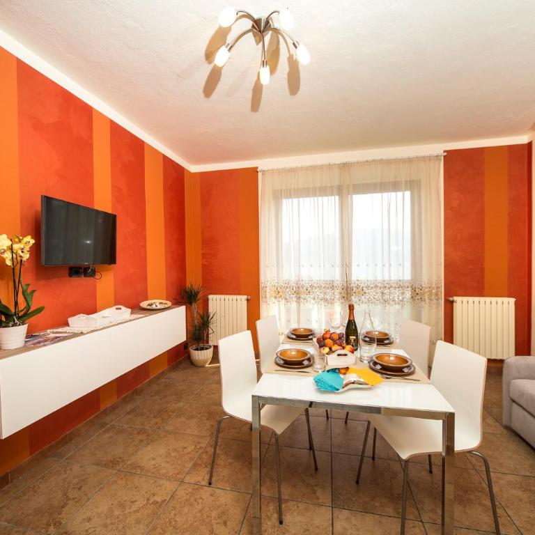 Casa Vacanze La Nautica - Appartamento con Vista Lago - 11