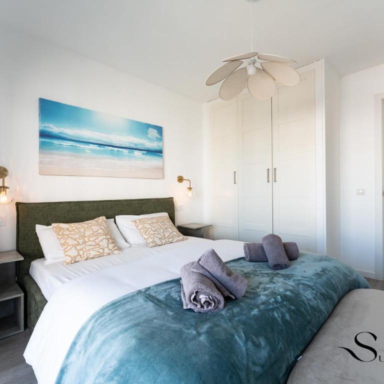 Exclusive 3BR Near Beach & Puerto Marina - Apartamento de 3 dormitorios con vistas al océano - 21
