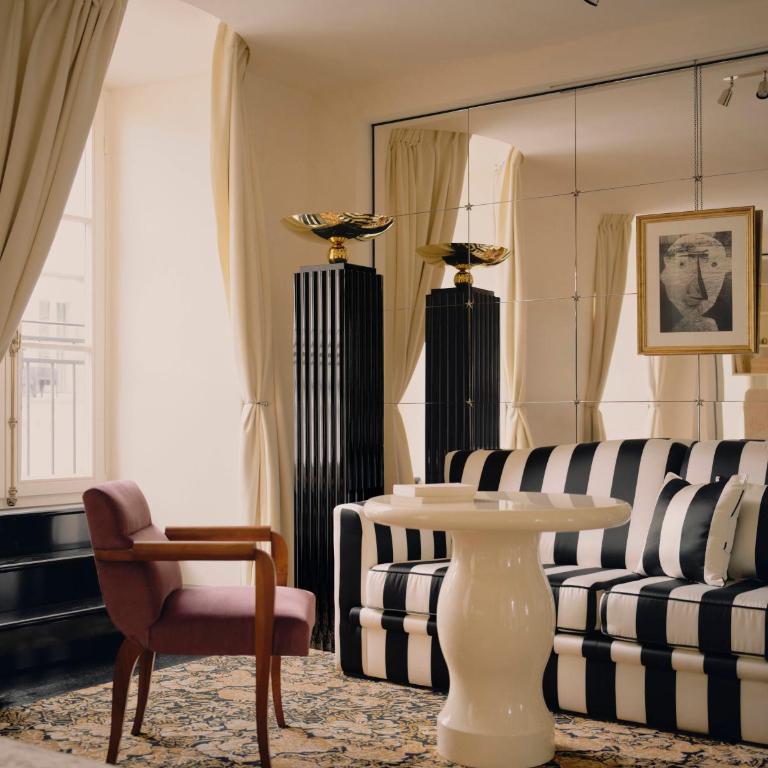 Pied A Terre Madeleine - Studio avec Balcon - 3