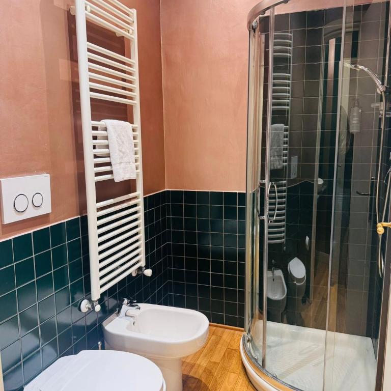 Porta Palace Apartments - One-Bedroom Suite - 16
