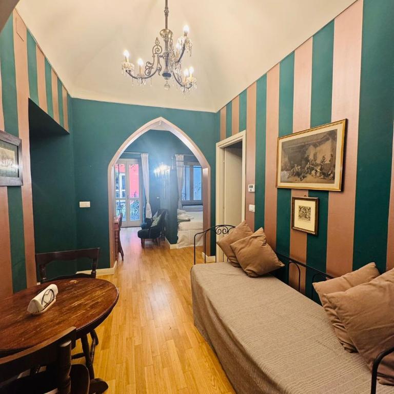 Porta Palace Apartments - One-Bedroom Suite - 14