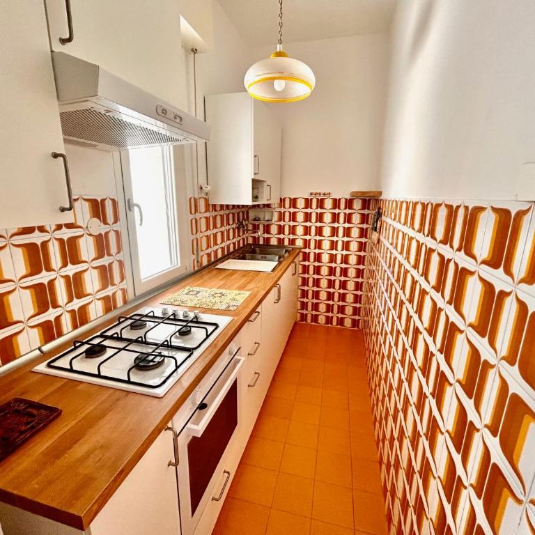 quadrilo FABIOLA CON TERRAZZO, ARIA CONDIZIONATA E VICINO AL MARE - Three-Bedroom Superior Apartment - 5