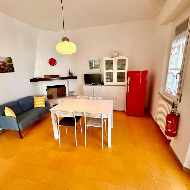 quadrilo FABIOLA CON TERRAZZO, ARIA CONDIZIONATA E VICINO AL MARE - Three-Bedroom Superior Apartment - 16