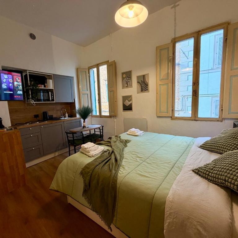 Romantic Suite 1 min from Piazza del Campo - Appartamento con 1 Camera da Letto - 2