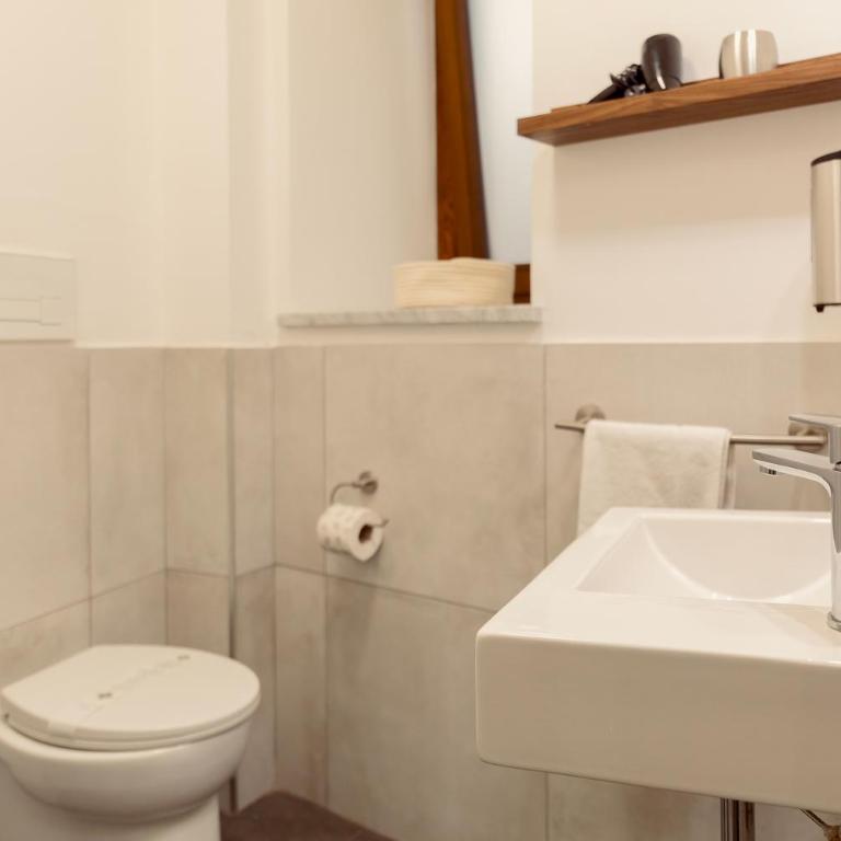 Palermo Inn Studios - Junior Suite con Balcone - 1