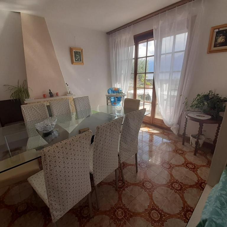 Appartamento fronte lago panoramico - Apartment mit 3 Schlafzimmern - 70
