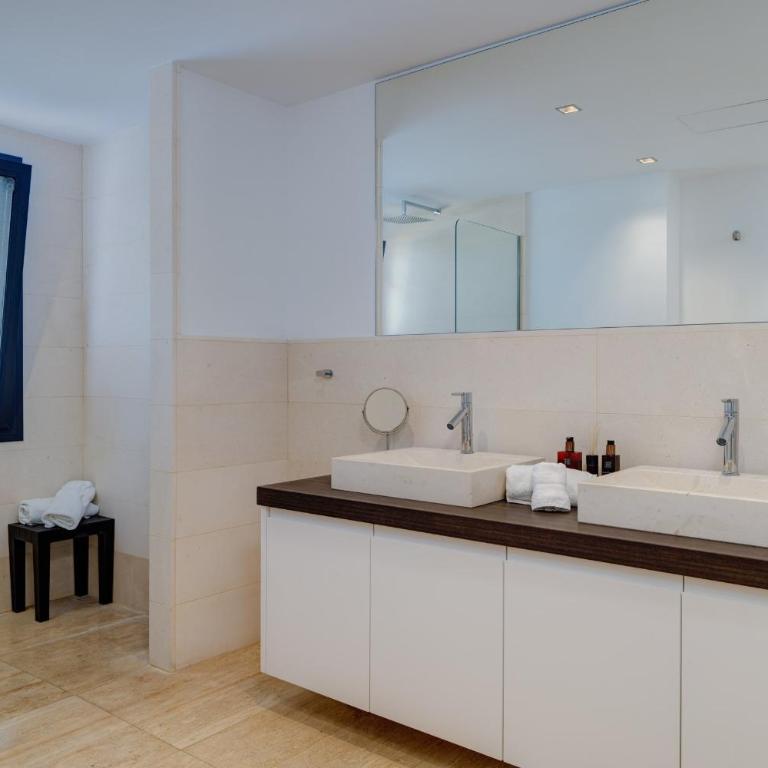 Amazing modern villa with spectacular seaviews close to Benalmadena Pueblo - Villa - 28